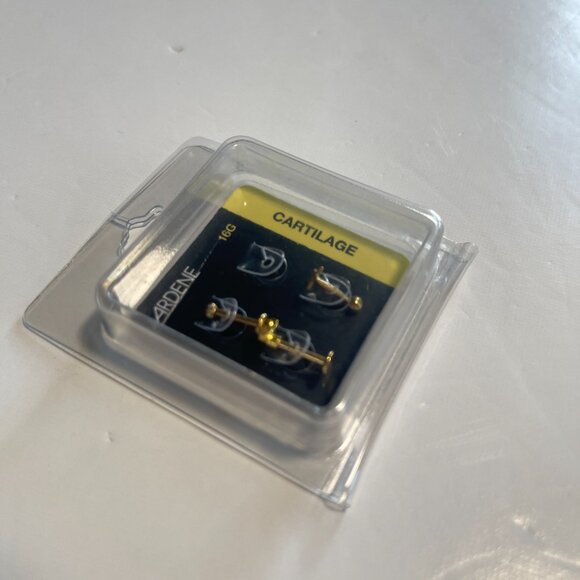 Ardene NEW 3 Pack of Celestial Cartilage Piercings Moon, Star, and Gem Gold - Picture 2 of 8